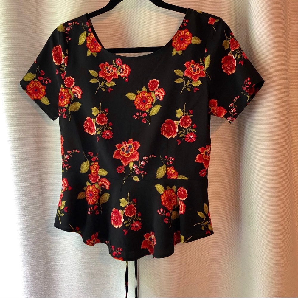 Forever 21 floral blouse